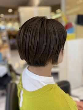 シャンプーボーイエイムス(SHAMPOO BOY aims) ショートボブ