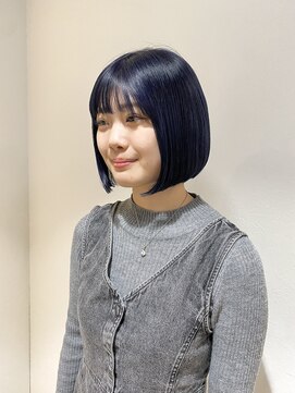 ノウェム バイ シーラス(novem by cirrus) 【seren】ディープブルー×ボブ20代/30代/40代/50代