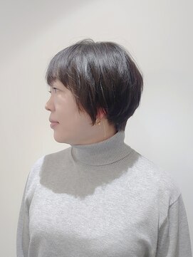 ラトリエコンタン(L´atelier Content) 30代・40代・50代にオススメ ふんわりシルエットのショート