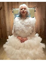 ブリックマウントヘアメイク(Blic mt hair make)&nbsp;ホワイトデザインカラー