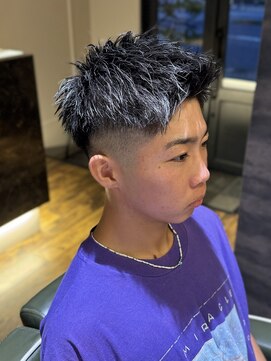 エクファフォーメン(EX-FA FOR MEN) ベリーショート/ダークアッシュ/ニュアンスパーマ/韓国マッシュ