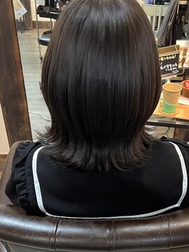 アティック(attic) ショートボブ/ボブ/ミディアム/ヘアドネーション/レイヤーカット