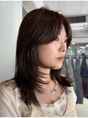 小顔カット顔まわりレイヤーカットミディアムヘアブリーチなし