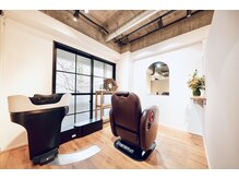 【個室で対応】ami eは全席個室の美容院です。デリケートなお悩みも、他の方の目を気にせずご相談頂けます