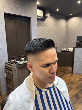 バーバーズ グリーン 川口(Barber's Green) フェード/スキンフェード