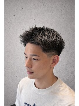 ワンワンオー バーバーショップ 長浜店(@110 BARBER SHOP) スキンフェードで創る、攻めのショートスタイル