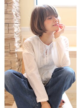 レウナ 外苑前(Reuna) おとな可愛い・シルエットが綺麗なカジュアルボブ