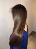 ツヤ髪ロング