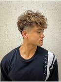 スペインカールハイライト 新宿/代々木/西新宿/メンズカット