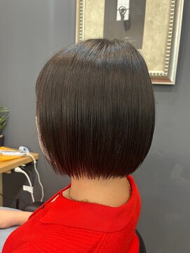 アルター(aL ter) タッセルボブ［黒髪/グレーベージュ/前髪パーマ］