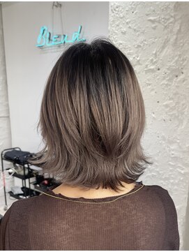 ブレンド 渋谷(BLend) ハイライトカラーマチルダボブインナーグレージュ前髪