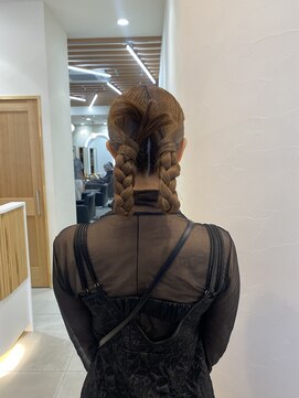 エクリジユウガオカ(equri Jiyugaoka) 【自由が丘】タイトアレンジ/30代40代50代