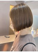 前下がりボブ