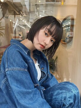 ヒュージ 表参道(huge) 切りっぱなしボブ／ミニボブ