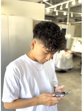 ホリー(HOLLY) スペインカール