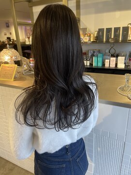 ジジ フルアヘッド(Gigi fullahead) 韓国風レイヤーカット