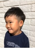 キッズカット　男の子　ソフトツーブロックで可愛らしさも♪