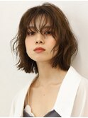 浮遊感たっぷりの無造作ボブ