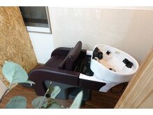 美容室 髪香の雰囲気（リラックスできるYUME ixiシャンプー台です！）