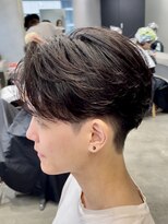 フィフス トウキョウ (fifth TOKYO) 渋谷フェザーパーマメンズセンターパートマッシュウルフカット