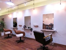 アニマ(ANIMA)の雰囲気(落ち着きのある空間となっております)