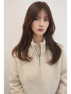 ジゼルアライ(gisele arai) 顔まわりレイヤー×ナチュラルロング