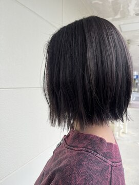 ヘアーララプラス(HAIR lala+) 【HAIR lala+】 #透明感カラー #シルバーブラック #大人ショート