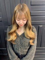 エルア(elua)&nbsp;大人可愛いグラデーションカラー外国人風ウェーブ6Dエクステ