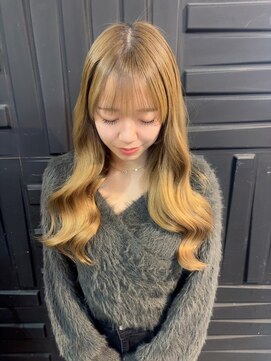 エルア(elua) 大人可愛いグラデーションカラー外国人風ウェーブ6Dエクステ