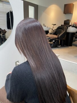 グラフ 立川(Graph.) 縮毛矯正 Aujua髪質改善トリートメント