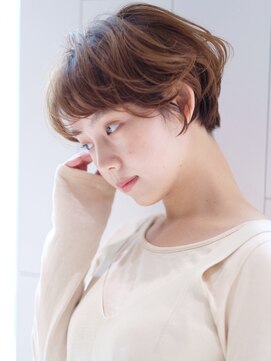 アルバム 銀座(ALBUM GINZA) ナチュラルショート_外ハネボブアッシュブラウン_87021