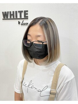 アンダーバーホワイト 阪神西宮店(_WHITE) ハイクオリティーバレイヤージュ　ホワイトベージュカラー