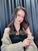 ロア 福岡天神本店(LORE)&nbsp;肌映えインナーカラー/イヤリングカラー/ベージュ/nana