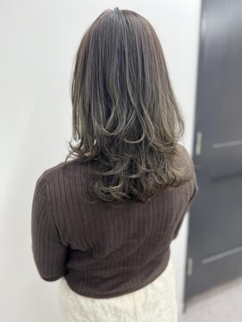 ネオリーブ クーロ(Neolive curro) レイヤーで動くハイライト♪