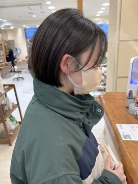 モリオ フロム ロンドン サッポロファクトリー店(morio FROM LONDON) 【morio】札幌ボブ　ぱつっと丸みの暗髪ボブ