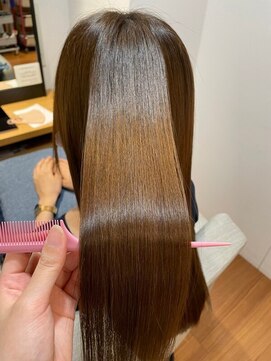 フィーバイカルフール 大橋店(fee by carrefour) 髪質改善トリートメント/カラー/ツヤ感/ブラウン/セミロング