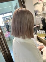 コワファーストナガサキシャンプーボーイ(COIFF1RST NAGASAKI SHAMPOO BOY)&nbsp;長崎 ボブ ミルクティーベージュ