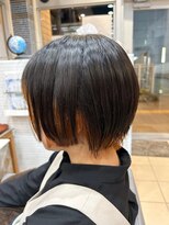 スタジオ アルファプラス 日暮里店(studio α+)&nbsp;ステップボーンカットカットボブショートハイライト白髪ぼかし