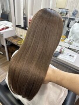 ネクサス 心斎橋(Nexus) エアリーロング美髪切りっぱなしボブピンクブラウンNexus心斎橋