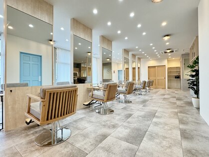 アグ ヘアー シャル 登米佐沼店(Agu hair shall)の写真