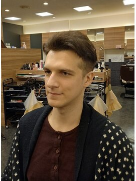 男を磨くメンズサロン オム グランド(HOMME GRAND) アップバンクツーブロックショート