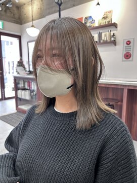 ルックアット(Look at) 【Look at】20代30代40代アッシュブラウンミディアム