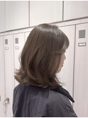 外はねボブレイヤーカットオリーブベージュブリーチなし