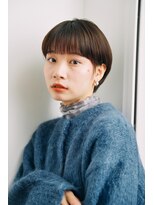インク(ink”)&nbsp;大人かわいいマッシュショート×前髪パッツン