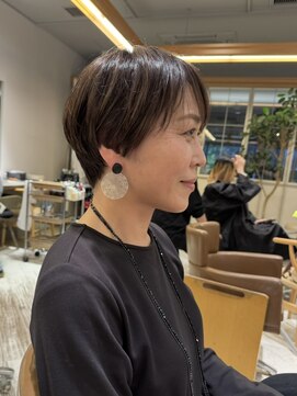 サーカス バイ ビュートリアム 青山(CIRCUS by BEAUTRIUM) マッシュショート　ショートカット　小顔　前下がりショート