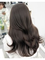 アマトウキョウスマートサロン(AMA TOKYO×Smart Salon)&nbsp;韓国ヘア　透明感カラー　オリーブ