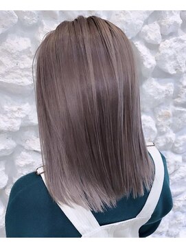 モアナ バイ ヘッドライト 宜野湾店(Moana by HEADLIGHT) Moana【宜野湾】#ミルクティーベージュ#髪質改善#ケアブリーチ