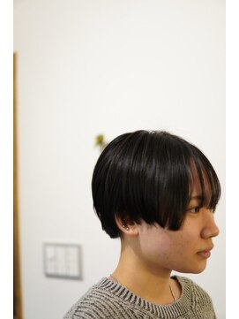 ナナシ(NaNaShi) ショート