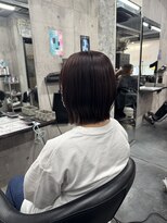 コワファースト長崎シャンプーボーイ 2nd(COIFF1RST 長崎 SHAMPOO BOY) ぱつっとボブ まるみボブ ミニボブ ショートボブ