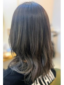 イルミチーノ(il micino) ブルーグレージュ